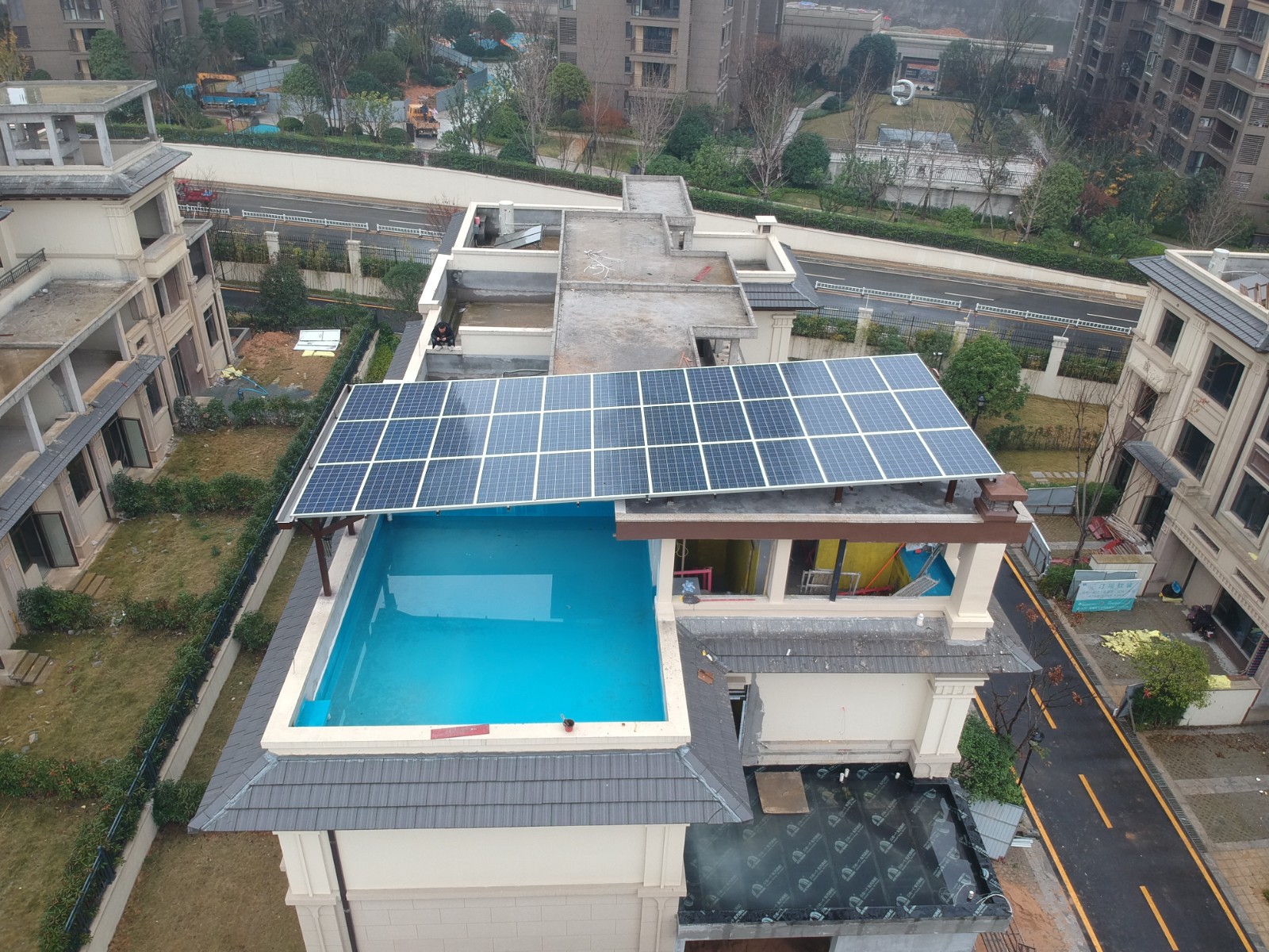 [别墅光伏阳光房]长沙别墅高端定制绿色节能阳光棚屋顶项目10.24KW项目