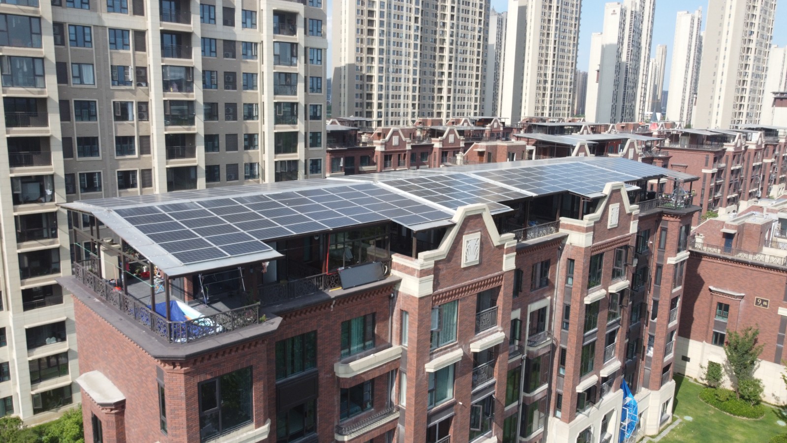 发改委：：我国可再生能源装机规模已突破1100GW 风物等发电装机均居天下第一